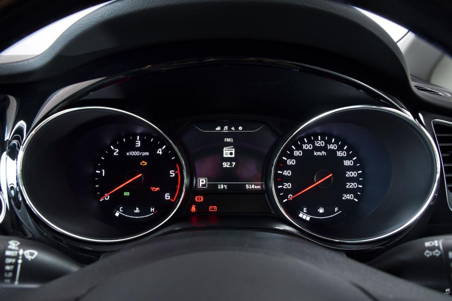  Kia Grand Sedona 2015 года  (ZA) (фото 3 из 30)